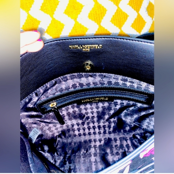 NWOT Karl Lagerfeld Crossbody - Picture 5 of 5